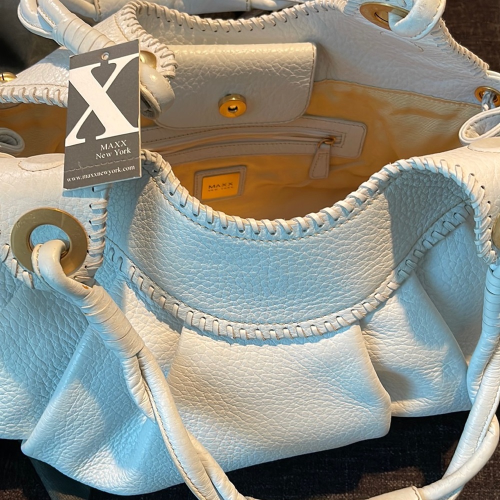 MAXX New York- hand bag leather is very soft